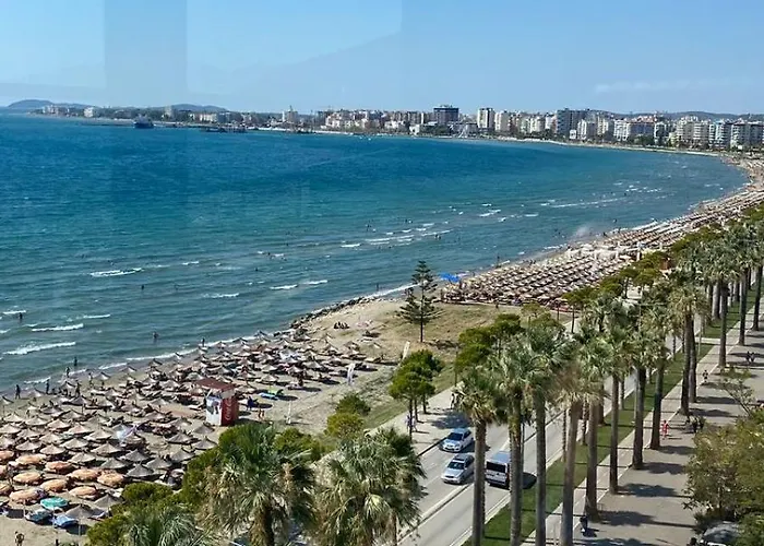 Apartment Beachfront