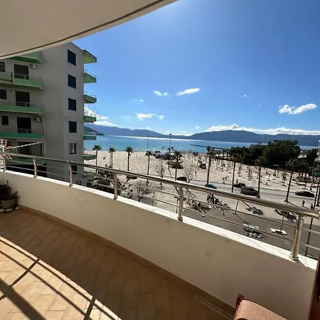 アパート Beachfront Vlorë